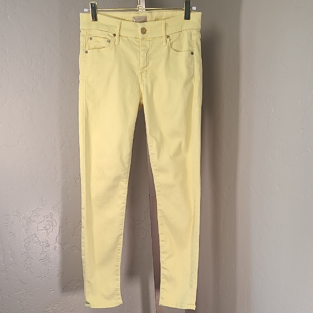 MOTHER Yellow Ankle Crop Jeans